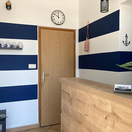 Apartments Ivancic Novi Vinodolski Ngoại thất bức ảnh