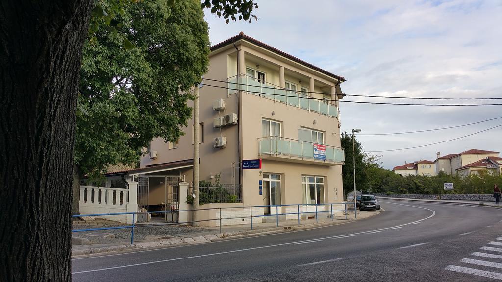Apartments Ivancic Novi Vinodolski Ngoại thất bức ảnh
